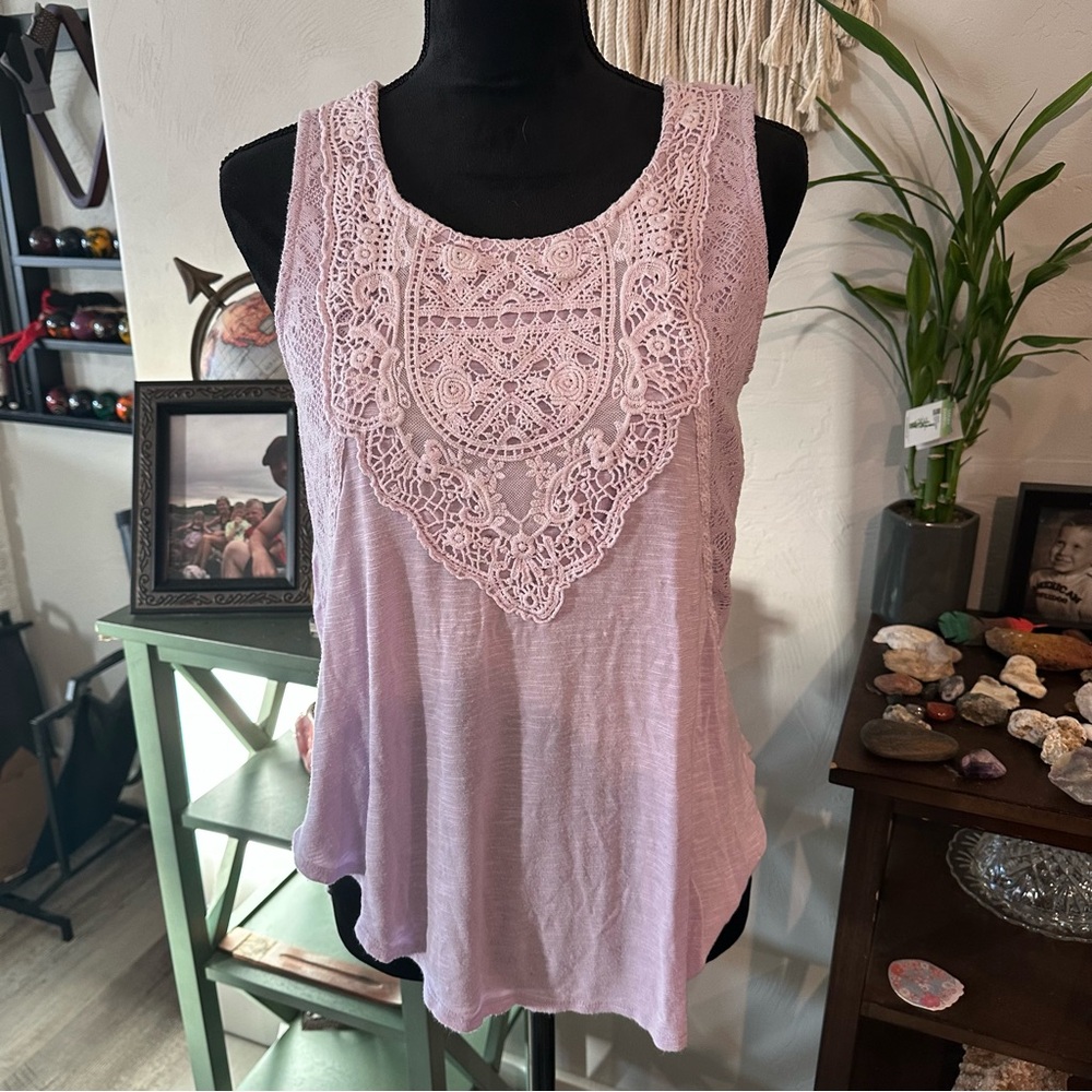 VENUS Light Purple Lace Sleeveless Blouse